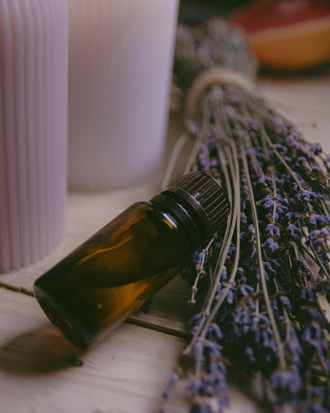 The Ultimate Guide to Lavender Essential Oil: Facts and Benefits