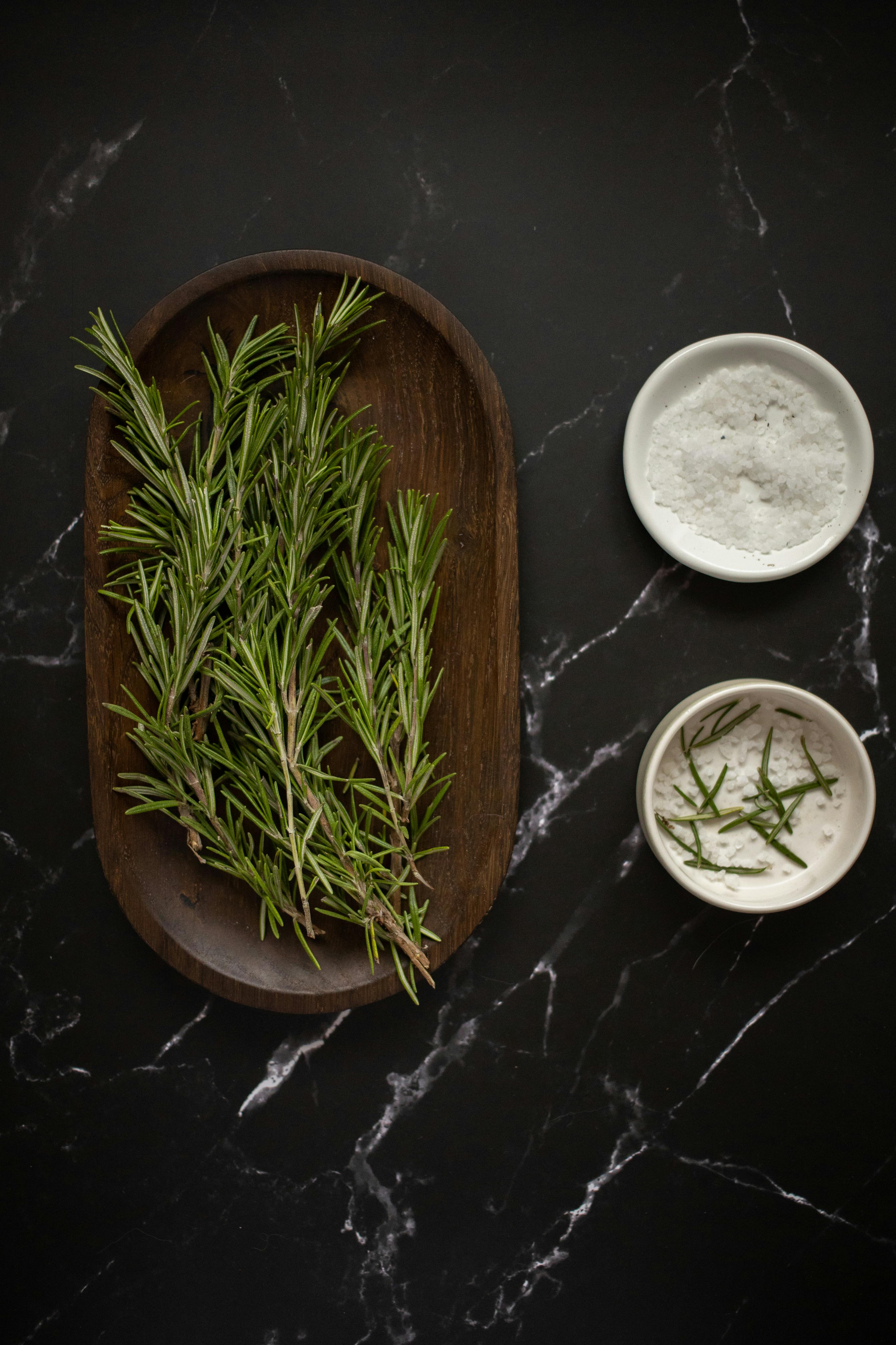 Rosemary Essential Oil: Ayurvedic Elixir for Growth, Focus & Renewal
